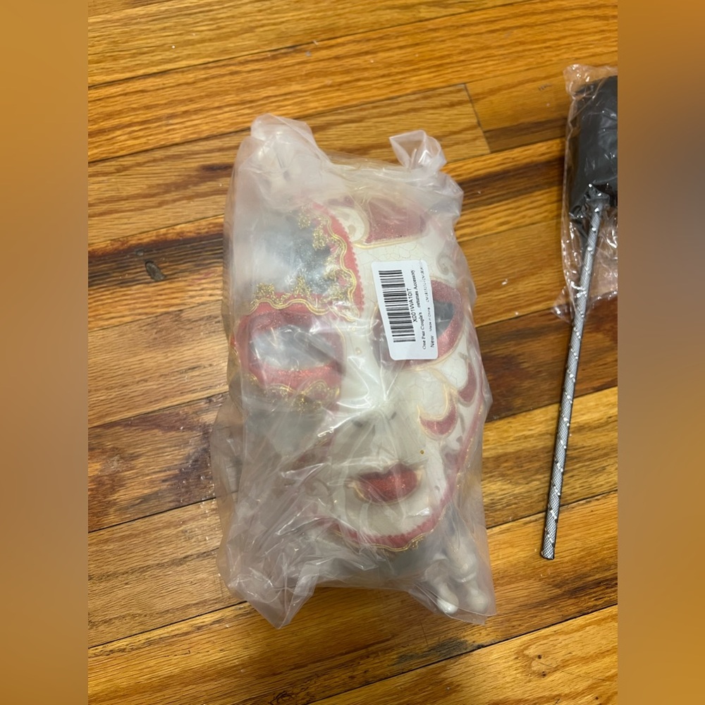 Masquerade mask